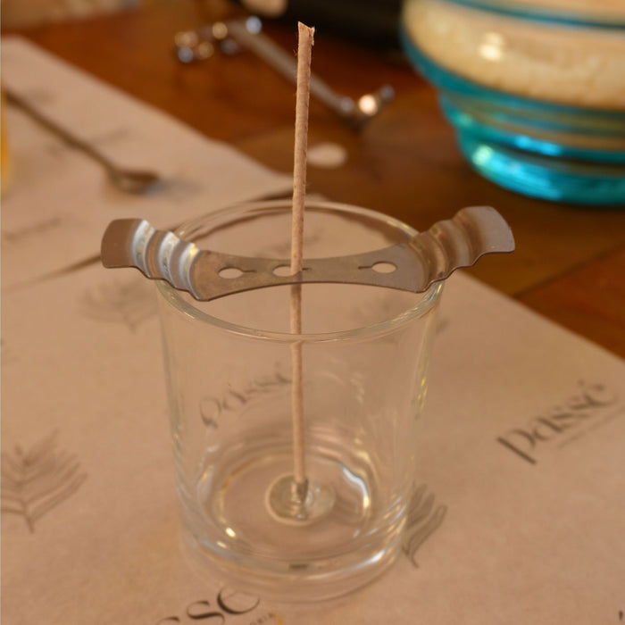 ¿Cómo hacer una vela en recipiente?